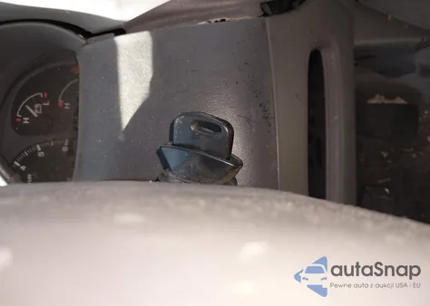 2001 Lincoln Navigator z USA, uszkodzony, nr VIN 5LMEU27A61LJ05669